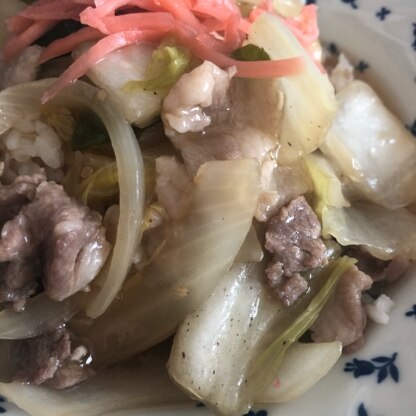 お昼ご飯に残り野菜で簡単に作れました。